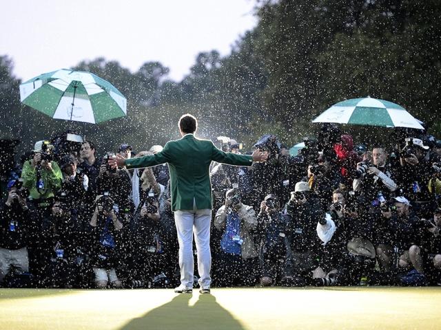 Who will be posing in the Green Jacket come Sunday night?